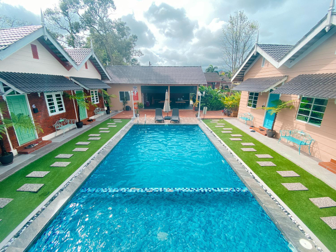 Others 5, Gading Chalet, Kuala Terengganu
