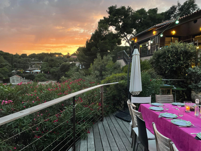 Others 5, Villa Niel - acces direct mer et piscine, Var