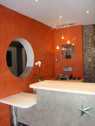 Public Area 2, Le Mas d'Estello, Hautes-Alpes