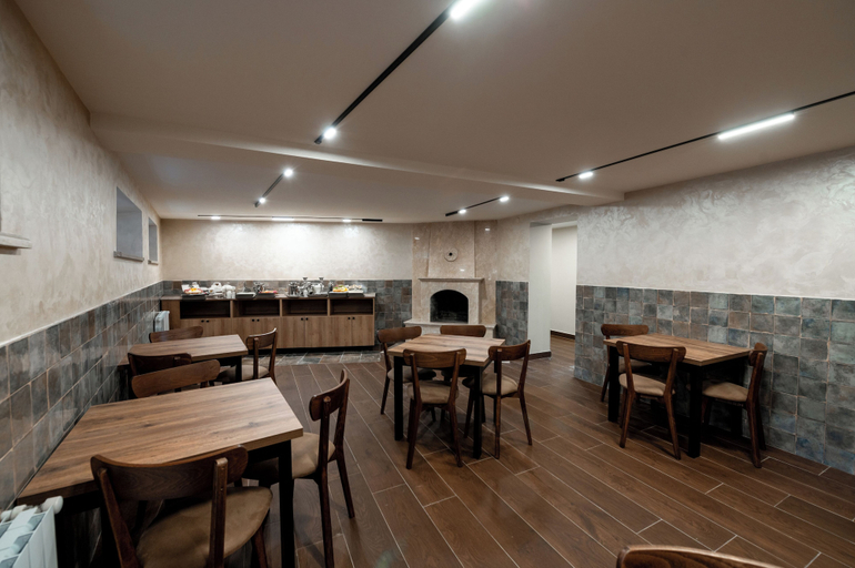 Food & Drinks 4, Central Hotel Kutaisi, Tskaltubo