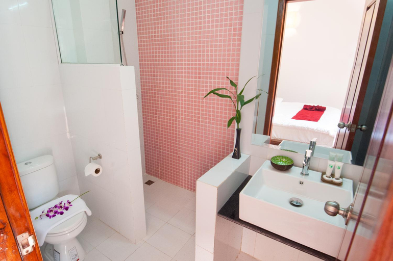 Bathroom 4, Suite Home Boutique Hotel, Phnom Penh