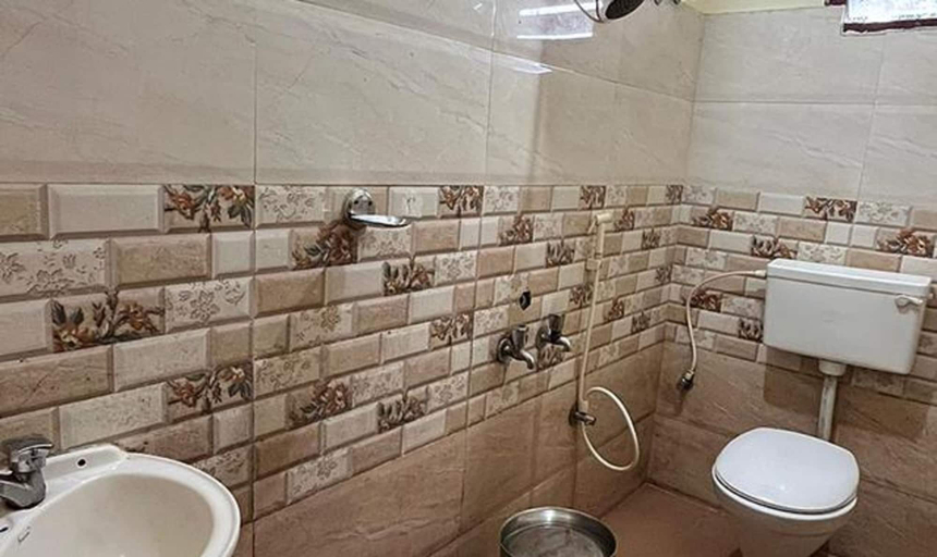 Bathroom 3, Fabexpress Guru Residency, Dindigul