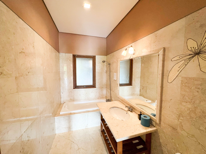 Bedroom 4, Villa Dago Bandung Family Only (Amethyst PG-28) With Private Pool, Bandung
