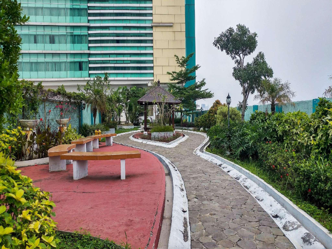 Elegant 1BR Green Central City Apt By Travelio, West Jakarta