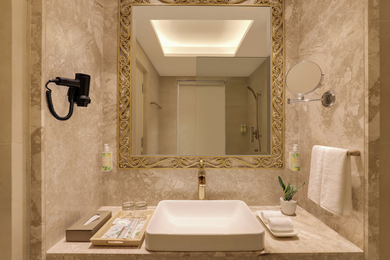 Bathroom 4, Lemon Tree Premier Budhanilkanth, Bagmati