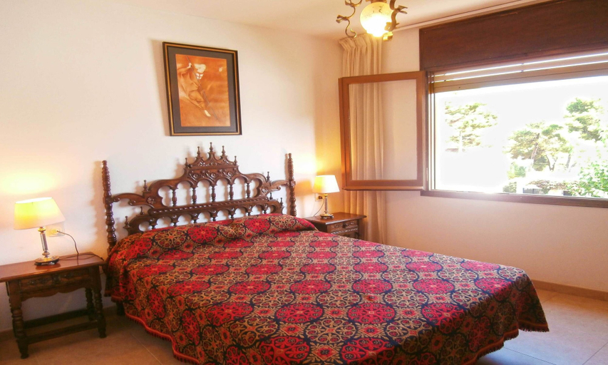 Bedroom 3, 104686 - Apartment in Llafranc, Girona