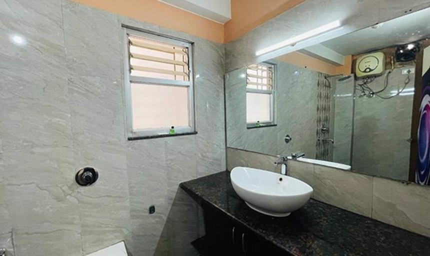 Bathroom 3, Fabhotel Prime Gananayak, Jalpaiguri