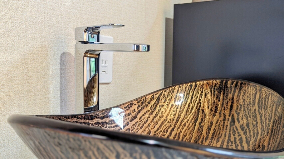 Bathroom 3, Yonaguni-mumbu Airport Hotel, Yonaguni
