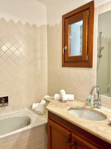 Bathroom 4, Punta D'Acu Country Resort, Olbia-Tempio