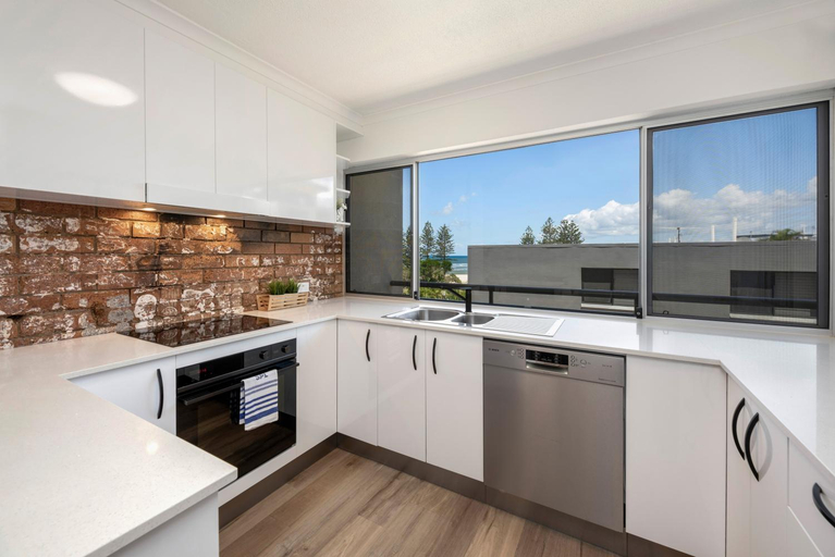 Others 5, Joanne Apartments, Caloundra - Caloundra S.