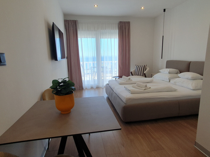 Bedroom 4, SmartStay Johnny, Podstrana