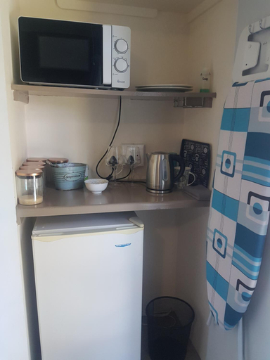 Others 4, De Dane Guestroom, Mangaung