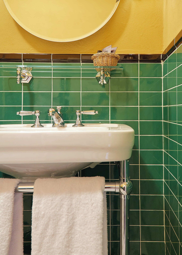 Bathroom 4, Hotel Hermitage, Florence
