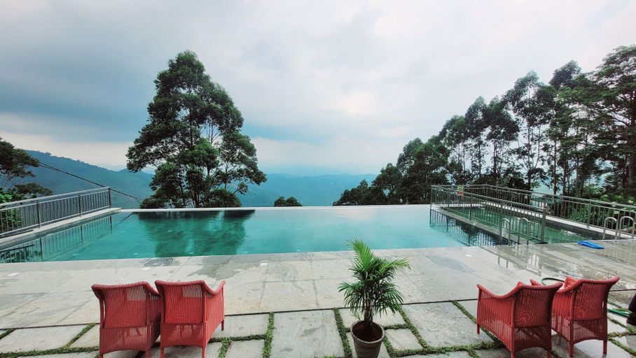 Sport & Beauty 3, Fragrant Nature Munnar - A Classified Hotel, Idukki