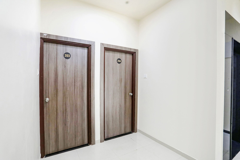 Others 4, Fabexpress Radiant Guest House, Nagpur