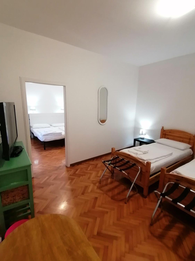 Others 5, B&B RINGAT, Trento