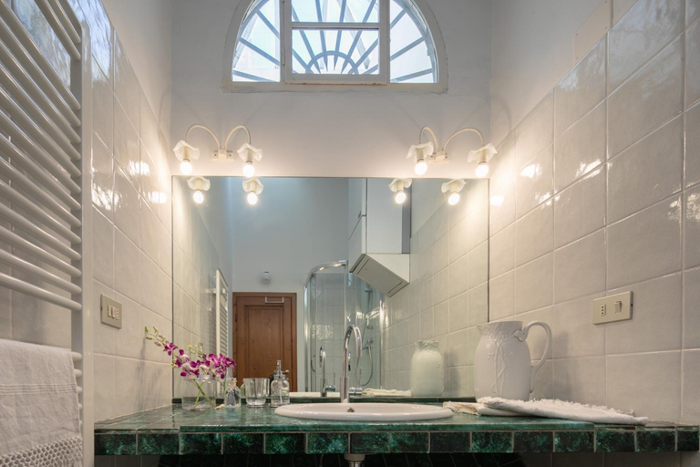 Shower 3, Pitti Luxury Terrace by Mmega, Florence