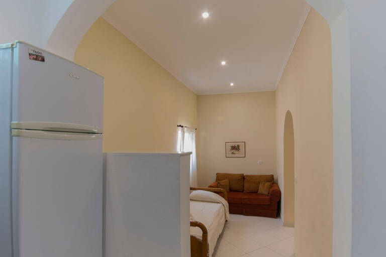 Bedroom 3, Fouxia Apartments and Studios, Ionian Islands