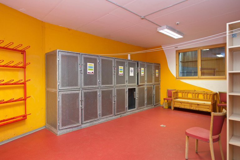 Others 5, Hotel Bahnhof, Visp