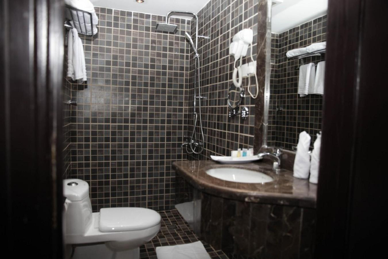 Bathroom 5, Dalin Serviced Apartment - دالين للشقق المخدومه, Riyadh