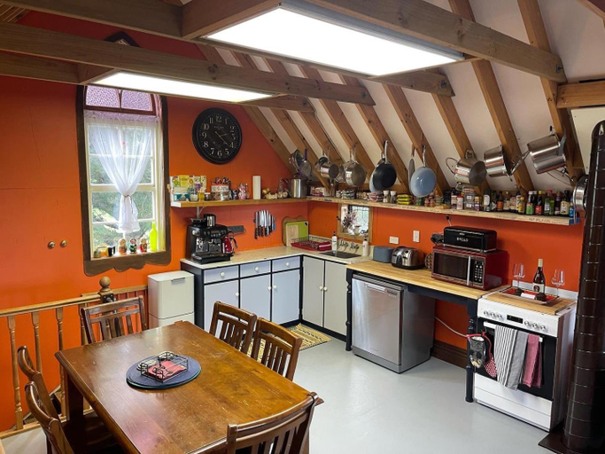 Food & Drinks 5, Cubby House Stay - Kaikoura, Kaikoura