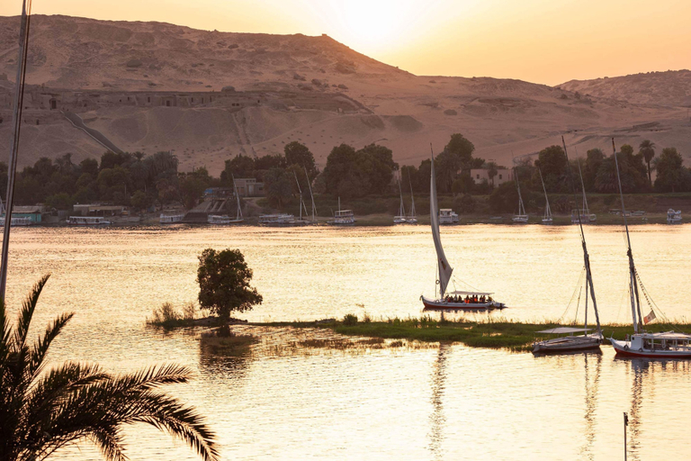 Others 5, Relaxation, Aswan