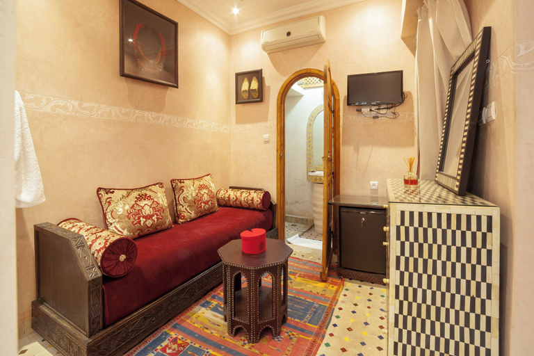 Others 5, Riad Ikalimo 1, Marrakech