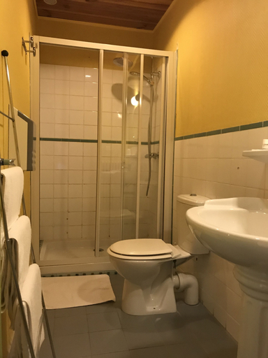 Bathroom 3, Hôtel Magdeleine, Drôme