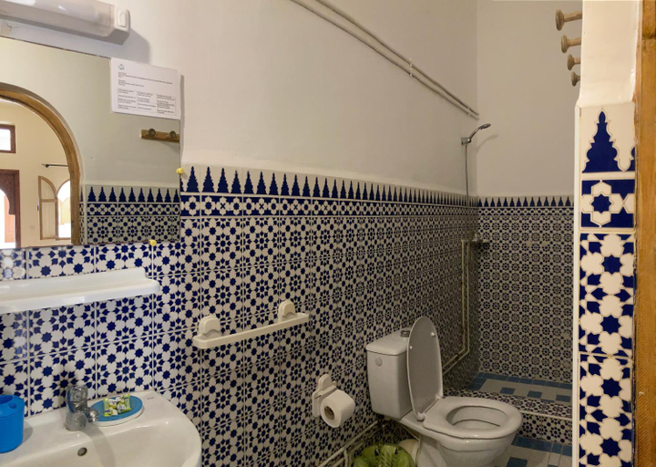 Bathroom 2, Auberge du Marabout, Essaouira