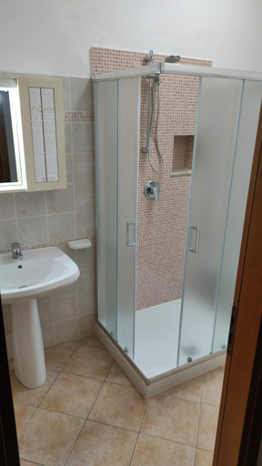 Bathroom 3, CASA ANGELO, Trapani