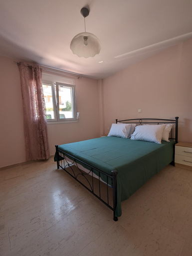 Bedroom 3, Achilleas Rentals in Kamena Vourla, Central Greece