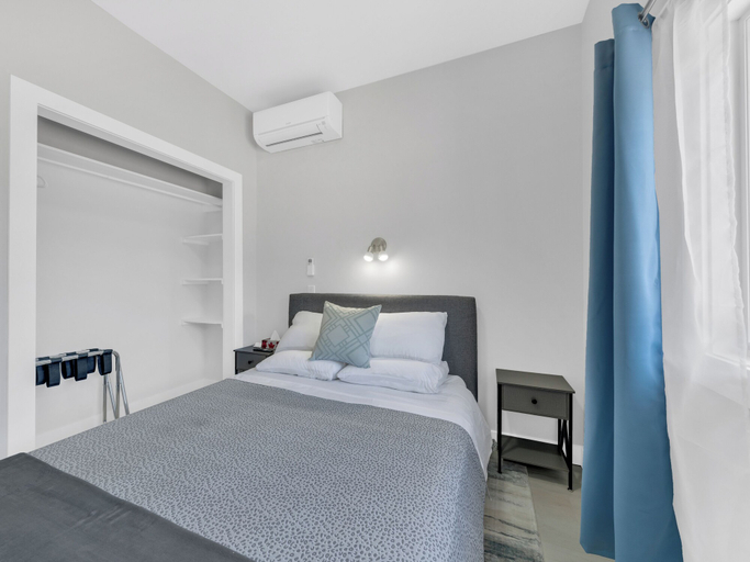 Bedroom 3, Parkside Flat #5 - Seacliff Beach Suites, Essex