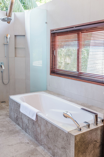 Bathroom 5