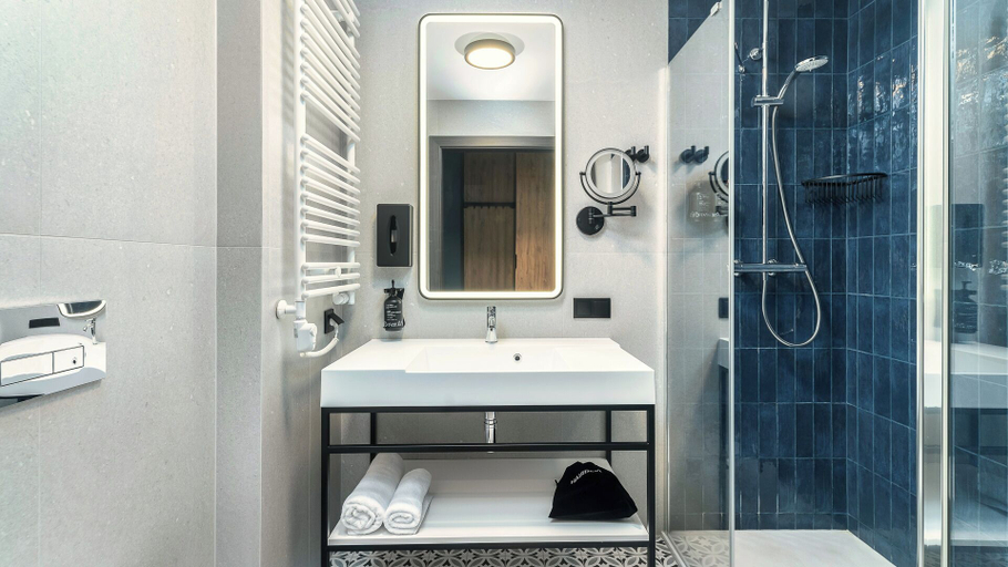 Bathroom 4, Happy Valley Resort, Jelenia Góra