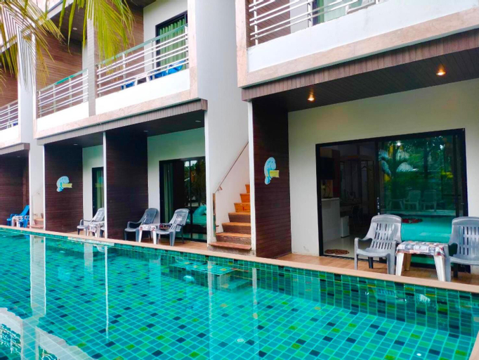 Swimming Pool 4