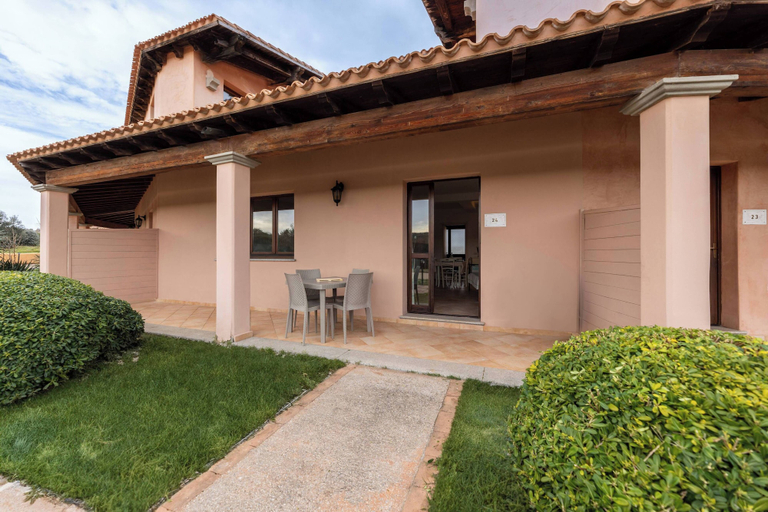 Exterior & Views 2, Résidence Pierre & Vacances Vignola Mare, Olbia-Tempio
