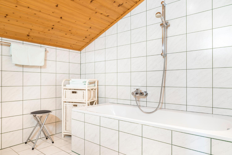 Bathroom 3, Gasthof Pesbichl, Sankt Johann im Pongau