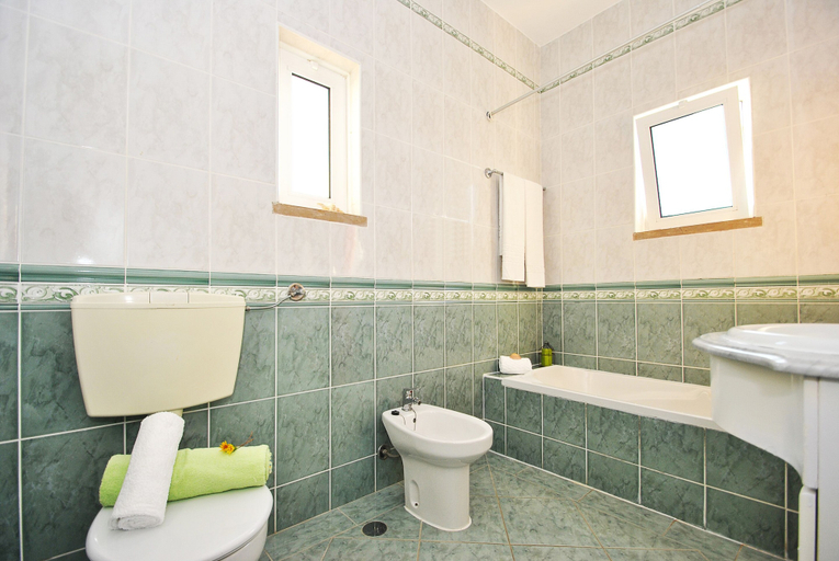 Bathroom 4, Villa la Romana, Albufeira