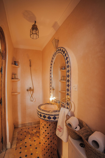 Bathroom 3, Riad Ikalimo 1, Marrakech