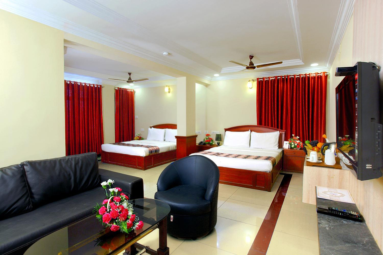 Bedroom 2, Trichur Towers, Thrissur