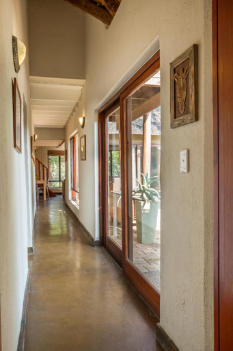 Others 5, Zebra Lodge, Mopani