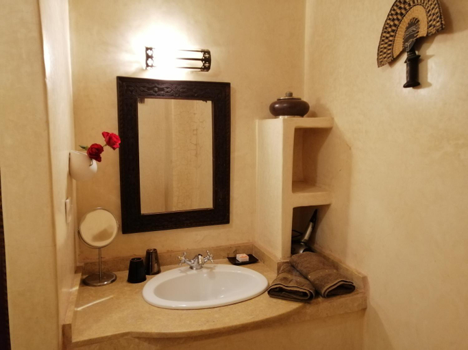 Bathroom 3, Riad Dar Nouba, Marrakech
