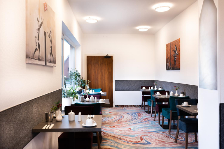 Food & Drinks 5, Firzlaff's Hotel, Neumünster