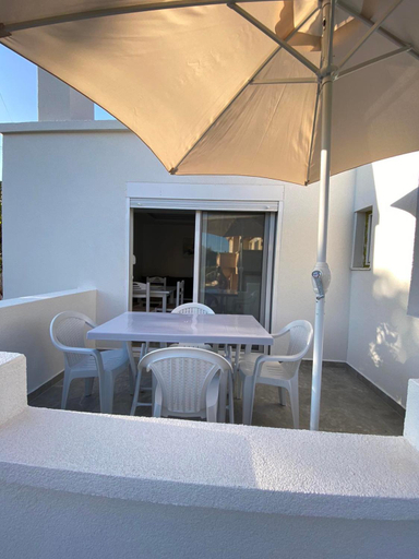 Others 4, Ceka Apartments