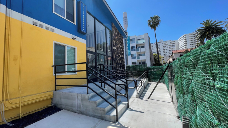 Exterior & Views 2, Quintessence ApartHotel, Los Angeles