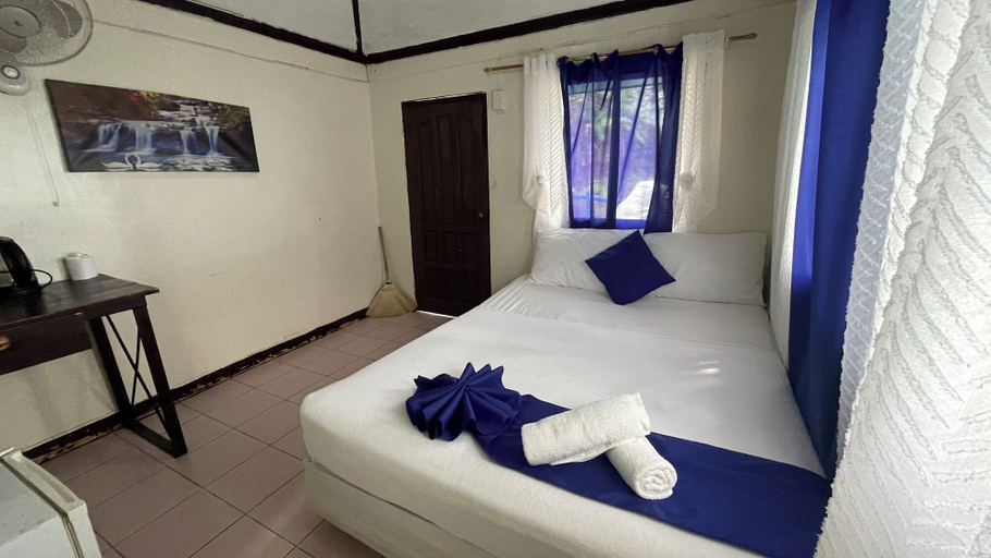 Bedroom 3, JVR Island in the Sky Resort, Balamban