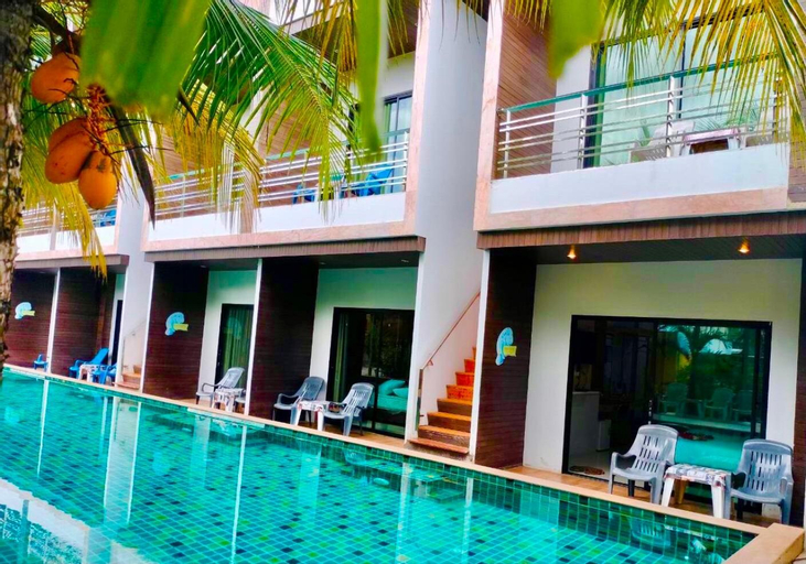 Swimming Pool 7