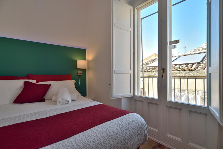 Bedroom 3, Modica Old Town Rooms, Ragusa