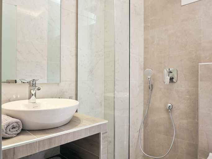 Bathroom 4, San Giorgios Maisonettes, Ionian Islands