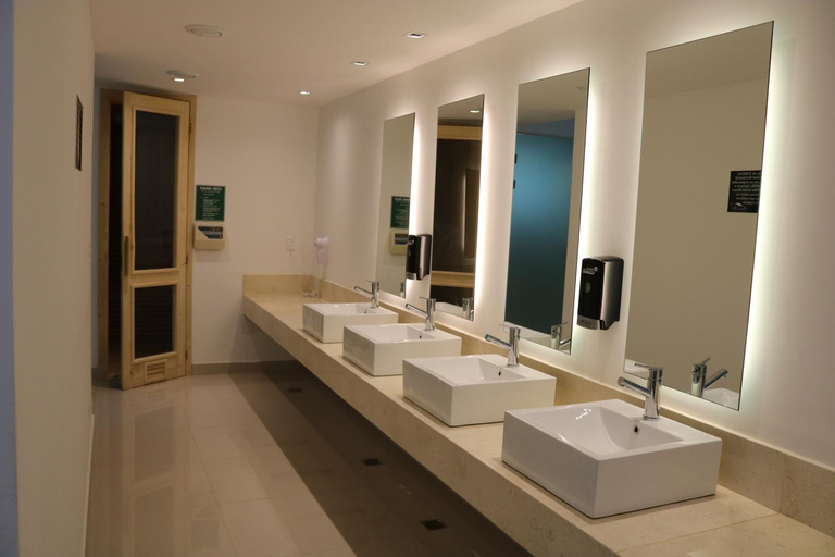 Bathroom 5, Solanas Green Park & Crystal Beach, n.a351